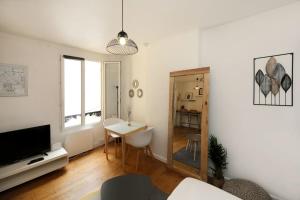 Appartement avec bureau proche Montmartre - P2 - FLAT-GUEST