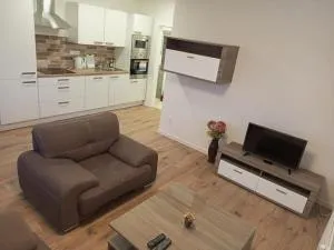 Lovely apartment with balcony and free parking - Skala