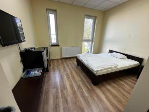 HONGANE GUEST HAUS & korean restaurant