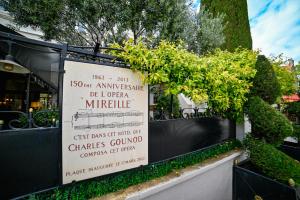 Hotels Hotel Gounod : photos des chambres