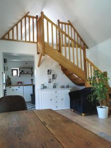 Maisons de vacances Ty Bleiz, charmante maison en pierre, 3kms plages, Tregastel : photos des chambres