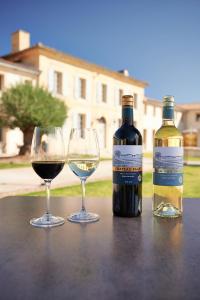Hotels Chateau Fage La Maison des Vignes - Saint-Emilion : photos des chambres
