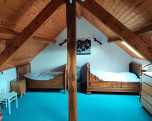 Spacious family house in Haut-Fays, 250 m² with garden