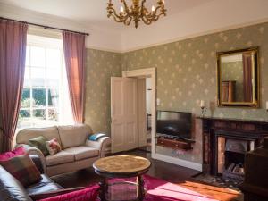 Kill House, Kingstown