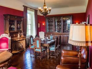 Kill House, Kingstown