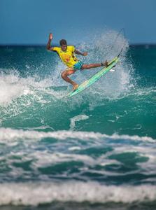 KITE BEACH HOTEL Oceanfront Apartments