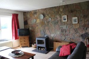 Spacious family house in Haut-Fays, 250 m² with garden