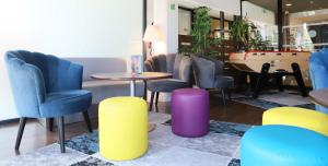 Hotels Campanile Toulouse Balma - Cite de l'Espace : photos des chambres