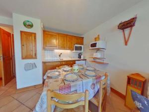 Appartements Appartement cosy 2 pieces, 6 pers, Les Saisies, balcon, animaux admis - FR-1-594-99 : photos des chambres