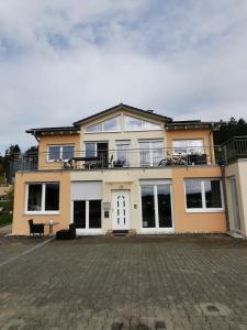 Ferienwohnung mit Garten und terasse Münsingen