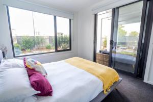 Swell Apartment - Pet Friendly