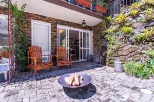 Quintal do Garnizé - Unidade Sabiá - 新彼得罗波利斯