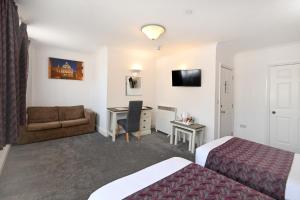 Deluxe Twin Room room in The Buttery