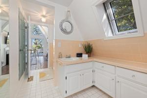 Cabin Allswell - Beaver Lake A-Frame - Sleeps 8