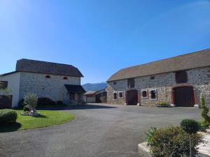 Maisons de vacances Maison avec piscine, boulodrome dans les Pyrenees : photos des chambres