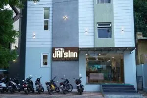 Hotel Jai's Inn - 坦贾武尔