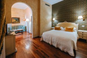 Junior Suite with Garden View room in Hotel Bramante