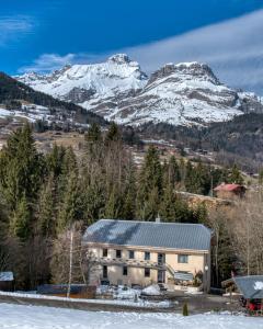 Chalets Le Moulin des Olirics : photos des chambres