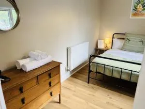 Central Two Bedroom Home with Parking - Whitchurch