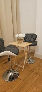 Chez Augustin, chambre confortable en plein coeur de ville