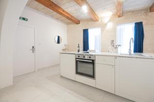 Palazzo Stella First Floor Studio by Vallettastay