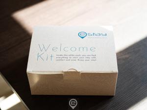 Artful Modern Escape img17