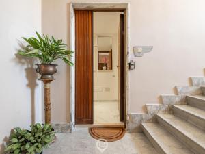 Artful Modern Escape img21