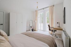 Blueground Vršovice private terrace equipped PRG-4