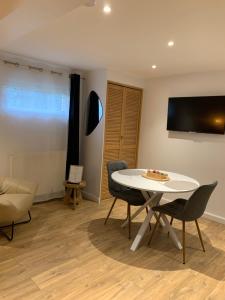Appartements Studio equipe Le Chasseland : photos des chambres