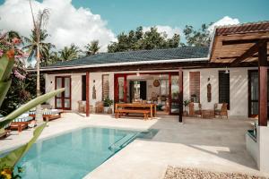 Eden Escapes - Diani Beach, Kenya