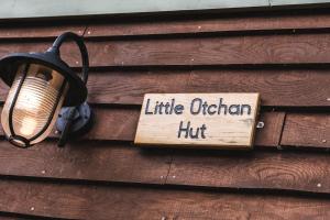 Little Otchan Shepherds Hut