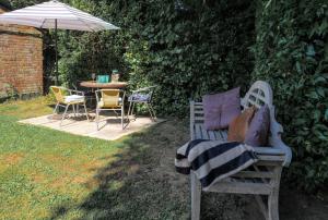 Landfords Cottage, your retreat!