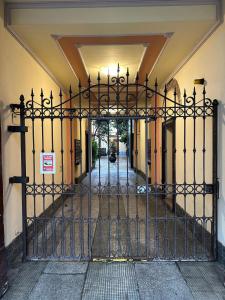 White Moon-Emme Loft