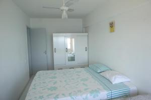 Apartment 610, vista Mar e Farol da Barra