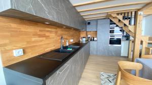 La Bergerie 10-12 personnes au pied des pistes à Montalbert