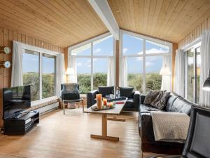 Holiday Home Udder - 250m from the sea by Interhome