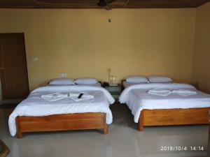 Resort Gorumara Riverside