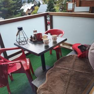 Appartements STUDIO 2 ALPES STYLE CHALET au PIED DE TELESIEGE DU DIABLE : photos des chambres