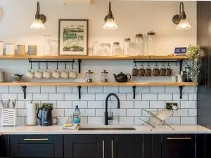 Pass the Keys Stunning Edwardian Home in the Chilterns - 阿斯顿克林顿