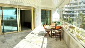 2 dorm 2 banos en primera linea en Playa Esmeralda