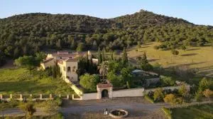 Finca La Alcolehuela en Parque Natural de Despeñaperros - Альдеакемада