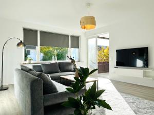 Großzügige Wohnung - 6 Personen-3 Schlafzimmer- Parkplatz- Waschmaschine-2 Balkone