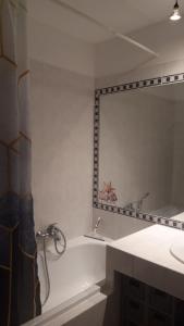 "Les Bastides" Appartement tout confort, parking privé piscine