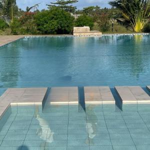 Savanna April Vipingo
