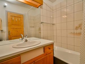 Appartement T3 proche centre-ville, pistes & remontées - 6 pers, balcon, parking - Morzine - FR-1-684-29