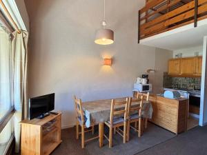 Appartements Charmant Duplex a Autrans, 6 pers, 45m², Proche Pistes et Commerces, Balcon Sud - FR-1-737-58 : photos des chambres