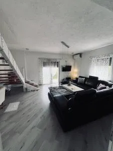 Home Nasić - 维特兹