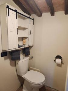 Casa dell Vista Gorgeous Remodeled Stone Country House in Rural Northern Tuscany