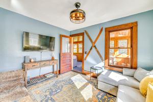 Pet-Friendly Catskills Retreat: Fire Pit & Deck!