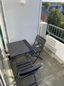 Komfortables Apartment, Ihr Zuhause auf Zeit mit 3 Schlafzimmern, 2 Balkonen, Netflix & 24h Check-In